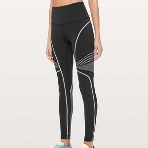 Lululemon Channel Your Energy Tight size 6